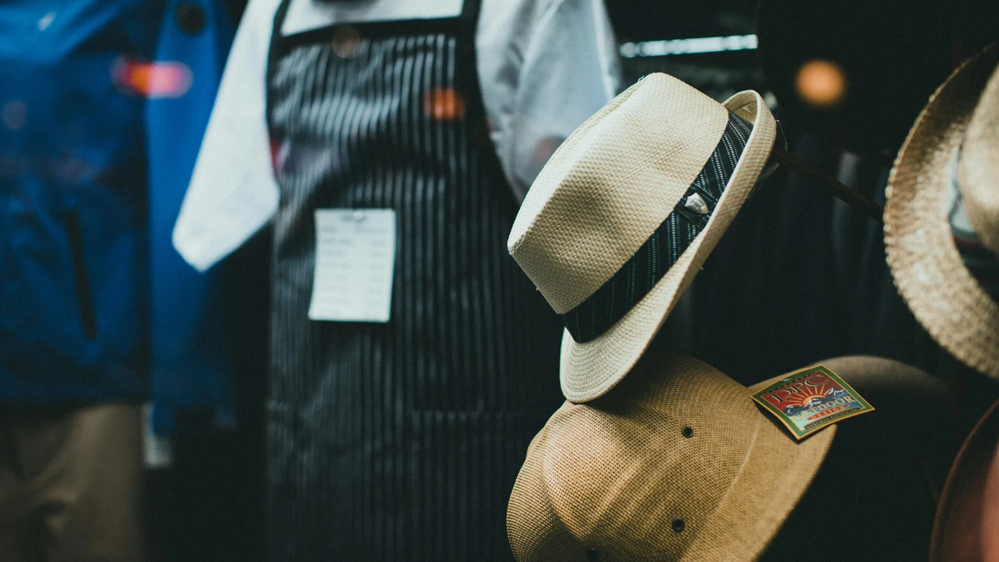 Надежный поставщик одежды для вашего бутика