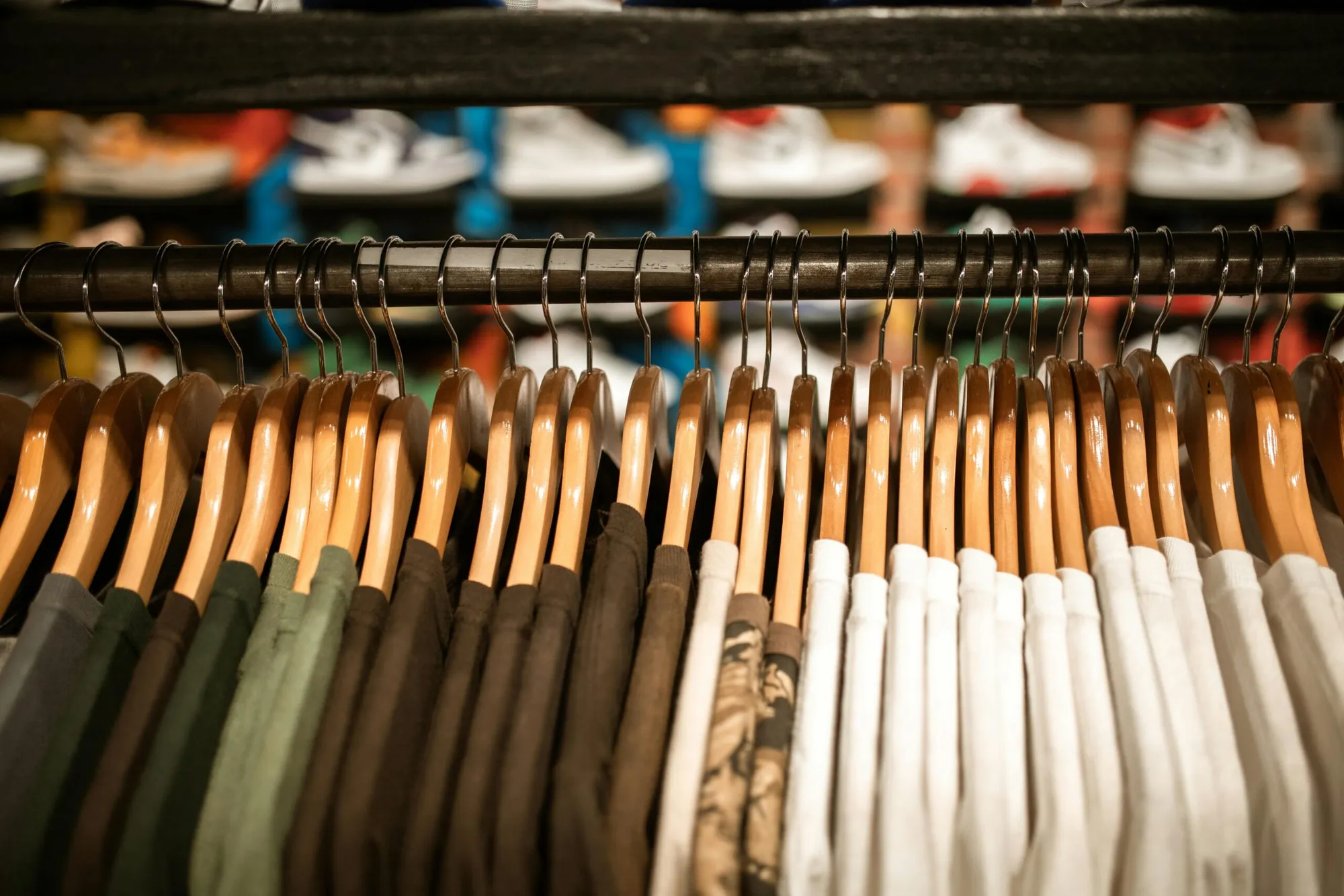 Преимущества байеров из Италии в Казахстане