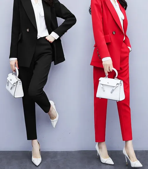 деловые костюмы